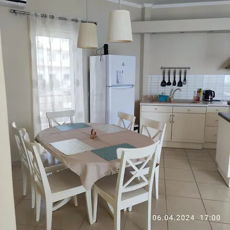 Spacious Sea View شقة